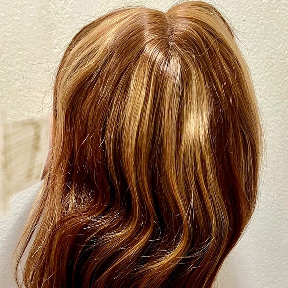 Ombré Honey Blonde Highlight Invisible Lace Front Wig 18” - Picture 3 of 8